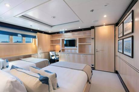 Guest Cabins