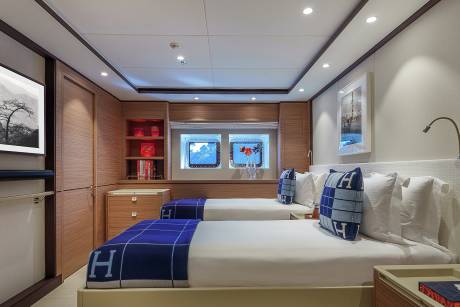 Twin Cabin