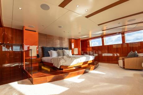 Principal Cabin