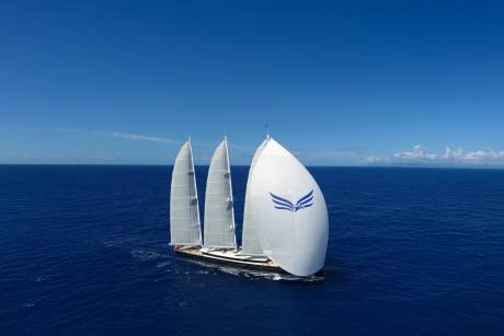 Huge Sail Plan