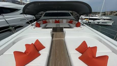 Foredeck space