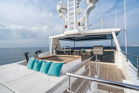 Sundeck