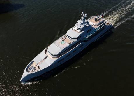 Expansive Elegance and Versatility