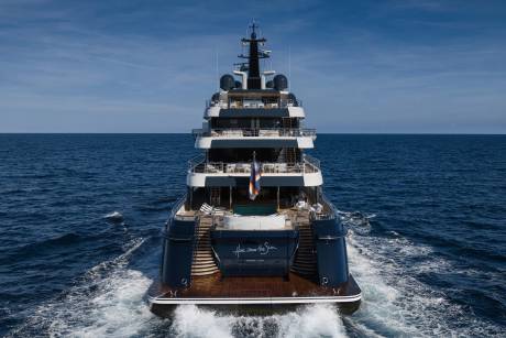 Impressive 10,0000nm range