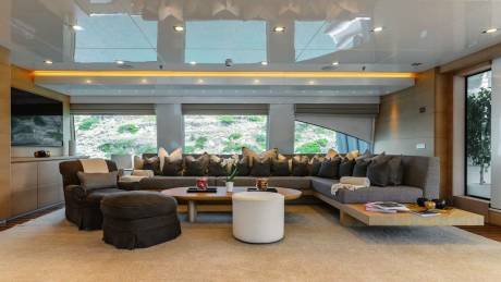 Upper Deck Salon