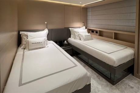 2 Guest Cabins