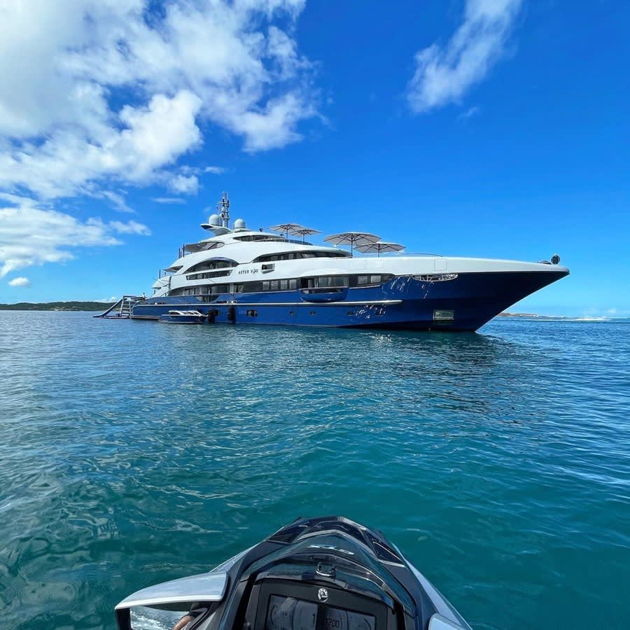 New Hull Colour